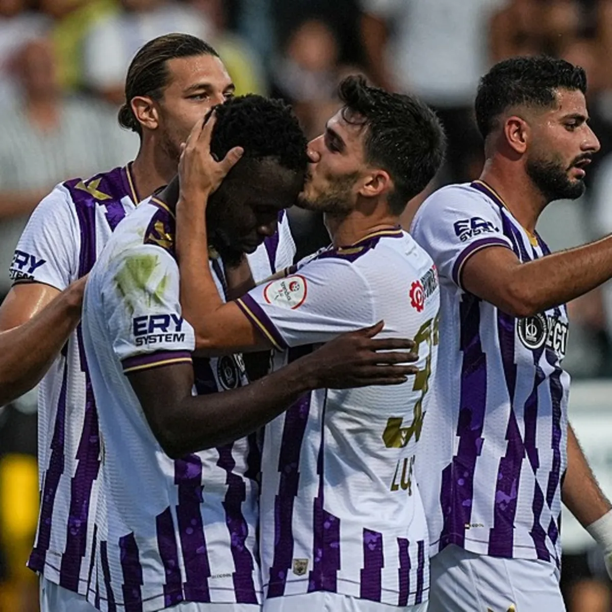Keçtaş Ankara Keçiörengücü sahasında Orfa Yapı Pendikspor'u farklı mağlup etti!