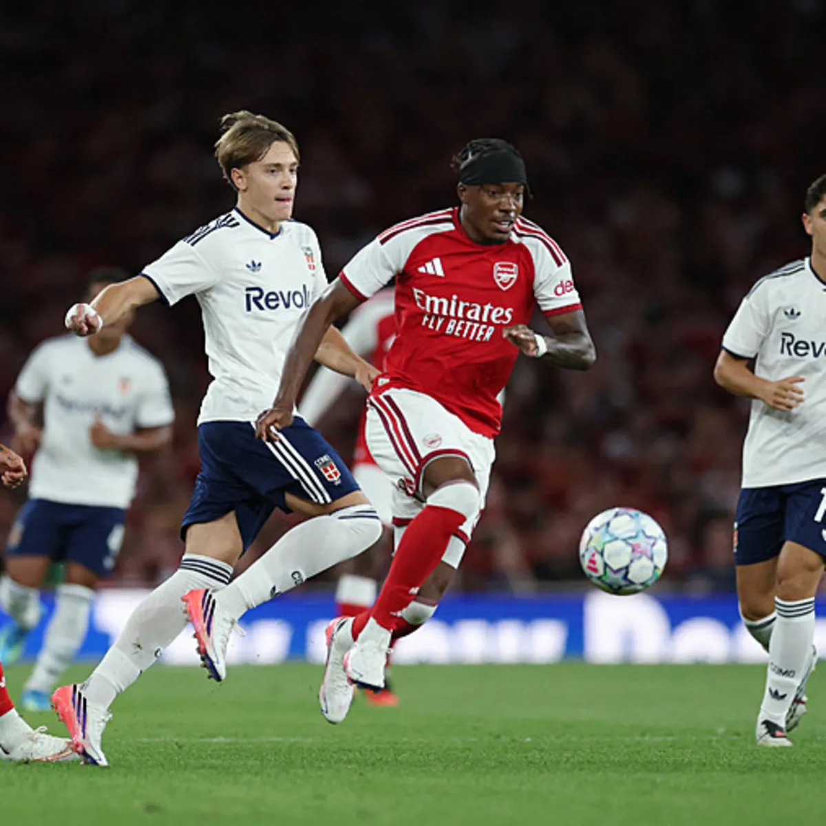 Arsenal, Como 1907'ye penaltılarla üstünlük sağladı