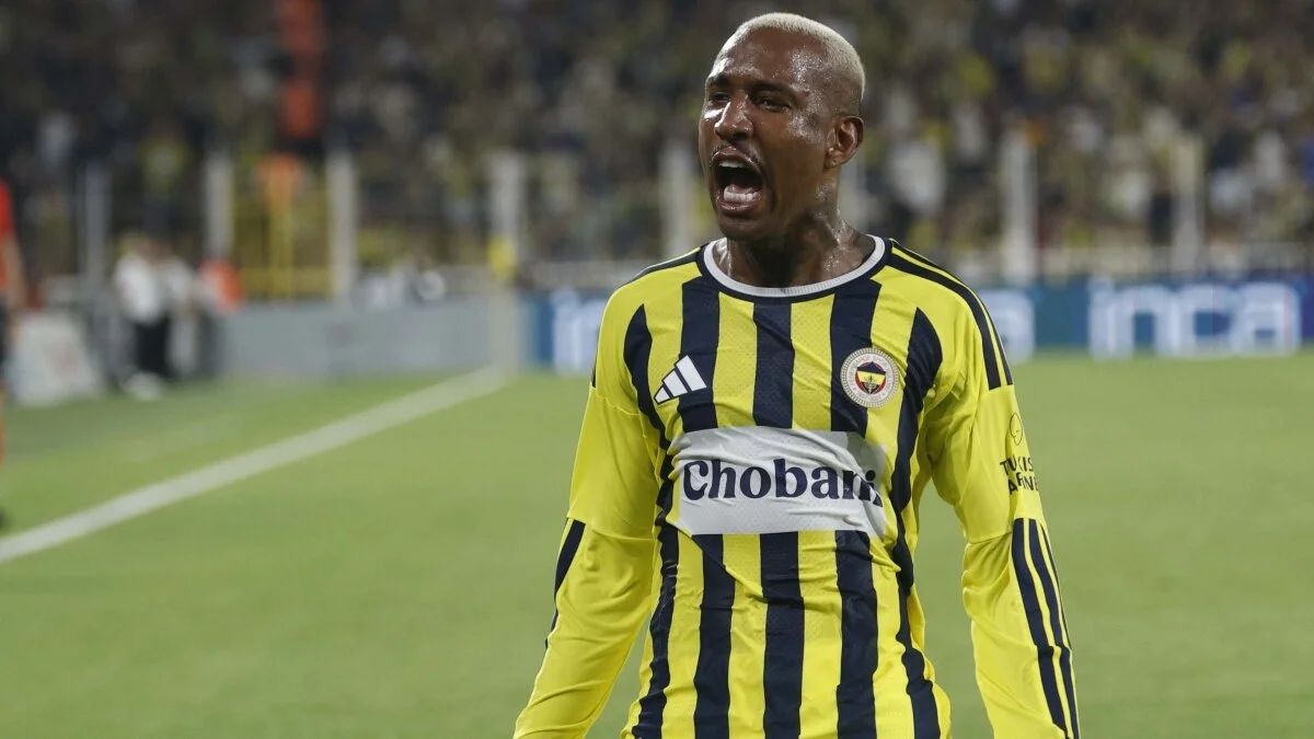 Anderson Talisca tutulmuyor!